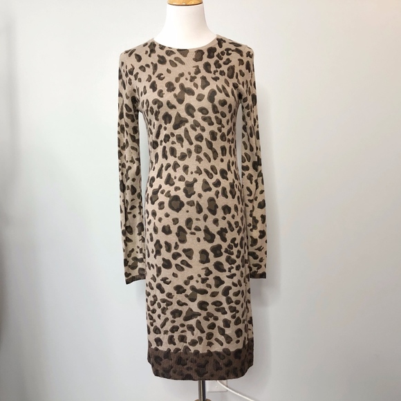 Carmen Marc Valvo Dresses & Skirts - Carmen Marc Valvo Animal Print Sweater Dress